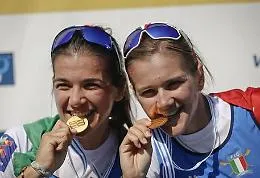 Canottaggio, le sorelle Lo Bue campionesse del mondo