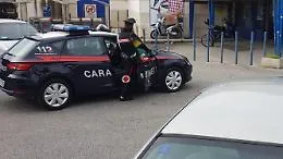 Da Catania a Messina, una famiglia
in trasferta per rubare cibo e dolci