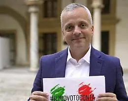 Rifiuti, a Lampedusa e Linosa &egrave; emergenza sanitaria. Il governo della lentocrazia colpisce ancora