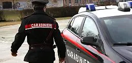 Palermo, spari in un condominio: due feriti