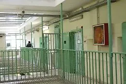 Trapani, trafficante di droga albanese evade dal carcere: in citt&agrave; &egrave; caccia all'uomo