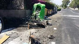 Rifiuti, Catania sempre pi&ugrave; sporca fra microdiscariche e incendi anomali