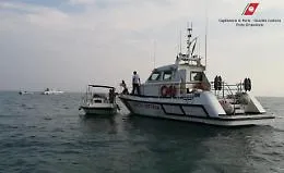 Cadavere in stato di decomposizione nel mare di Pozzallo