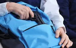 Siracusa, fermato al pronto soccorso con una pistola nello zainetto