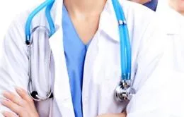 Sanit&agrave;, Razza: &laquo;Cos&igrave; faremo lavorare i medici rimasti fuori da scuole specializzazione&raquo;