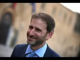 M5S, c'&egrave; il divorzio da Casaleggio, nasce il movimento di Conte