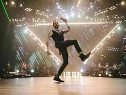 Jovanotti vince il platino e riparte con il tour: il 2 gennaio si esibir&agrave; ad Acireale