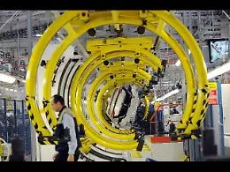 Produzione Stellantis in crollo: -31,5% nei primi 9 mesi, 2025 rischia di perdere un terzo dei volumi