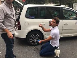 Catania, sul taxi al volante c'&egrave; Mika