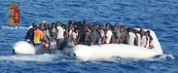 Libico appena sbarcato
&laquo;Io sul quel gommone per potermi curare&raquo;
Arrestato lo scafista