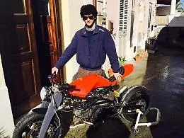La sua tesi di laurea? Costruire una moto. E prende 110 e lode