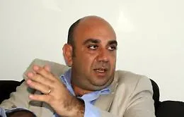 Garozzo: &laquo;Chi ha incendiato la mia auto ha legami con esponenti politici&raquo;
