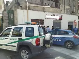 Catania, sequestrata autocarrozzeria priva delle necessarie autorizzazioni