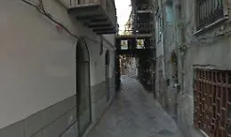 Palermo, studente Erasmus austriaco ferito dalla caduta di calcinacci