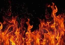 Marina di Priolo, incendio distrugge bar di un lido: colletta per ricostruirlo