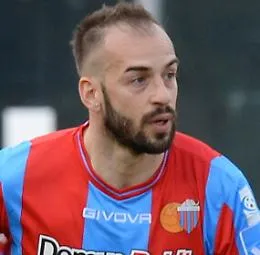 Catania, la grinta del bomber Curiale: &laquo;Meritiamo la B&raquo;