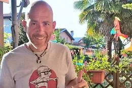 Camminando, camminando Andrea cerca di vincere la sfida contro il cancro