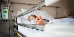 Un bimbo di Brolo ricoverato a Catania per meningite: &egrave; grave