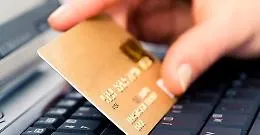 Venti persone denunciate da Enna per truffe on line