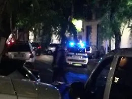 Catania, via Sant'Euplio: auto sui marciapiedi nell'indifferenza dei Vigili