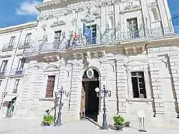 &ldquo;Gettonopoli&rdquo; a Siracusa, 39 ex consiglieri verso la richiesta di rinvio a giudizio