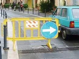 Caltanissetta, a zig zag tra le griglie sprofondate in centro
