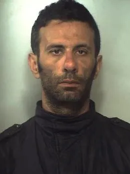 Catania, Speronano coppia all'uscita del Bingo, arrestato rapinatore
