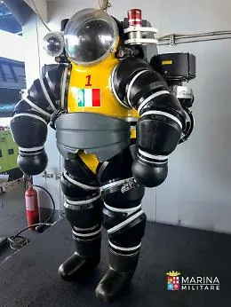 Relitto Veniero, le foto dell'immersione dei palombari della Marina militare