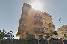 Disabile psichico si uccide lanciandosi da balcone casa di cura a Canicatt&igrave;
