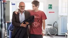 Valori per far crescere i figli, la bella utopia de "Gli sdraiati"