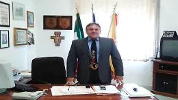 Cos&igrave; il sindaco Santo Sabella metteva in guardia il boss di San Biagio Platani: &laquo;Guarda che i carabinieri hanno messo le telecamere&raquo;