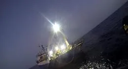 La nave Cassiopea soccorre marittimo nel Canale di Sicilia