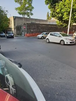 Catania: lavori da oltre due mesi tra le vie Ficarazzi e Ipogeo