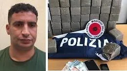 Siracusa, nel trolley venti chili di hashish: arrestato