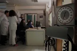 Pochi, stanchi e malpagati, la solitudine dei medici &ldquo;qualunque&rdquo;: &laquo;Ma voi lavorereste cos&igrave;?&raquo;
&nbsp;