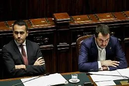 In Cdm ok ai rimborsi e no&nbsp;al Salva Roma,&nbsp;
rissa su Siri ed ira di Conte con Salvini
