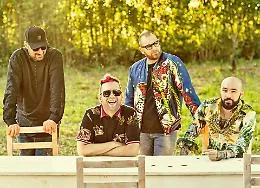 I BoomDaBash da Agira a Canicatt&igrave; e poi a San Vito: il tour siciliano della band salentina