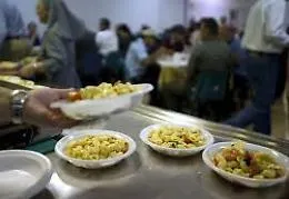 La maxi-frode di Augusta, i prestanome arruolati alla mensa dei poveri
