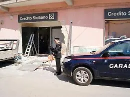 Belvedere, colpo da 59mila euro al Credito Siciliano di via dei Vespri