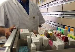 Vittoria, due rapine in 24 ore: presi di mira un negozio e una farmacia