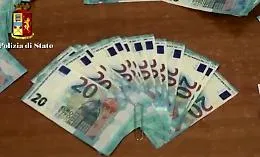 Catania, spesa coi soldi falsi Tre arresti, si cerca la stamperia