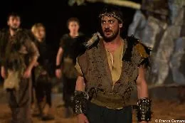 Al Teatro Greco di Siracusa il mito di ieri e la difesa della democrazia