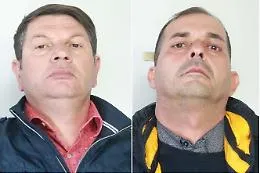 Catania, fermati in piazza Borgo con una mazza da baseball e una pistola