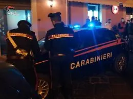 Bar a Marzamemi serviva ai clienti cibi e bevande scadute