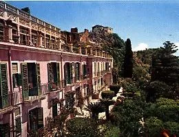 Taormina, l'extralusso Louis Vuitton per il Timeo e per Villa Sant'Andrea