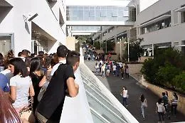 Messina, cede grata all'Universit&agrave;: studentessa precipita per 5 metri