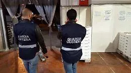Baccal&agrave; sbiancato con la calce: a Catania sequestrate 6 tonnellate