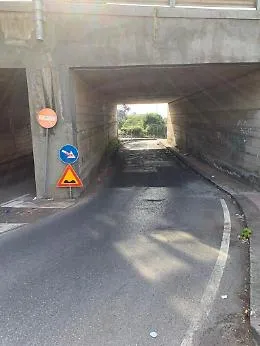 Catania, Via Cerza: strada estremamente pericolosa per i due ruote