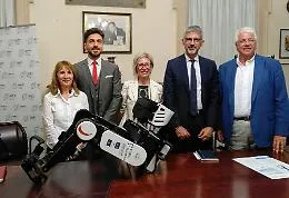 L'esoscheletro 2.0 che rimetter&agrave; in piedi chi ha perso l'uso delle gambe