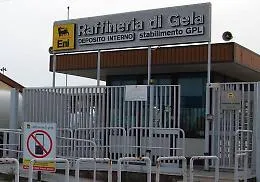 Manca un documento, a rischio l'investimento Eni a Gela sulla base gas